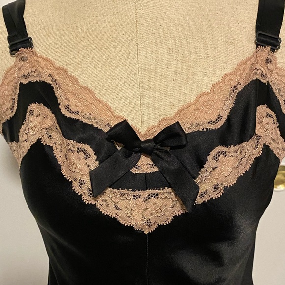 SOLD - Picture 2 of 8